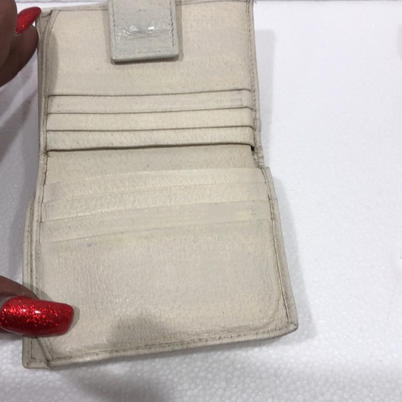 Gucci Vintage Bi fold Wallet - Picture 7 of 8